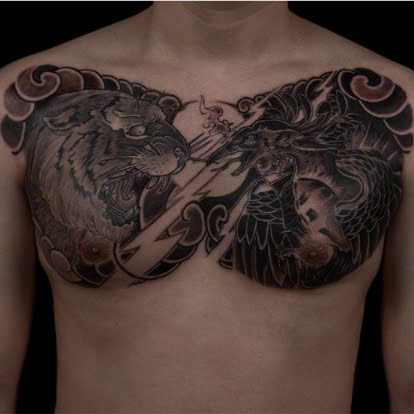 Mẫu tattoo full ngực với họa tiết sáng tạo và ấn tượng