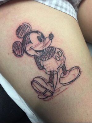 hình xăm chuột mickey cá tính