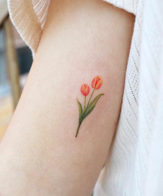 hình xăm hoa tulip dễ thương